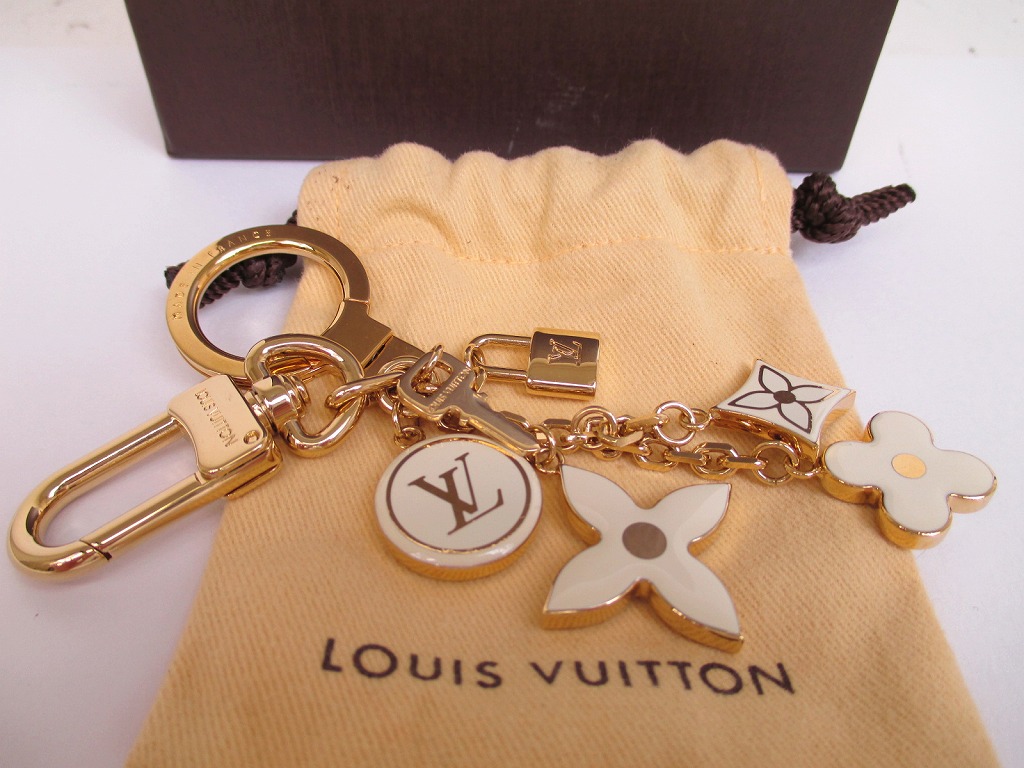 2021 Hot Selling Louis Vuitton Idylle Blossom LV Logo Charm Women