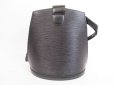 Photo2: LOUIS VUITTON Epi Leather Black Shoulder Bag Cross-body Bag Cluny #4017 (2)