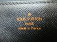 Photo10: LOUIS VUITTON Epi Leather Blacks Clutch Bag Sellier Dragonne #4150