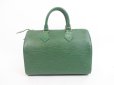 Photo2: LOUIS VUITTON Epi Leather Green Hand Bag Purse Speedy25 #4177 (2)