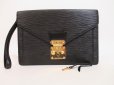 Photo1: LOUIS VUITTON Epi Leather Blacks Clutch Bag Purse Sellier Dragonne #4652 (1)