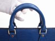 Photo7: LOUIS VUITTON Epi Leather Blue Hand Bag Purse Sac Triangle #4967