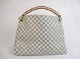 Photo2: LOUIS VUITTON Damier Azur Leather White Hobo Shoulder Bag Artsy MM #5203 (2)