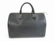 Photo2: LOUIS VUITTON Epi Leather Blaｃｋ Hand Bag Purse Speedy30 #5551 (2)