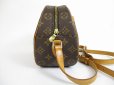 Photo4: LOUIS VUITTON Monogram Leather Brown Cross-body Bag Purse Blois #5642