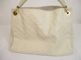 Photo2: LOUIS VUITTON Monogram Empreinte Leather White Shoulder Bag Hobo Artsy MM #6054 (2)