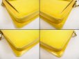 Photo6: LOUIS VUITTON Vernis Patent Leather Yellow Shoulder Bag Pouch Mott #6132