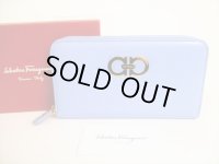 Salvatore Ferragamo Gancini Light Blue Leather Round Zip Wallet #8888