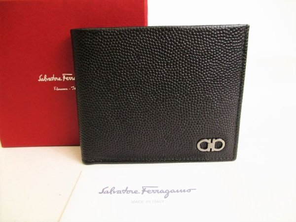 Photo1: Salvatore Ferragamo Gancini Black Leather Bifold Wallet #9164