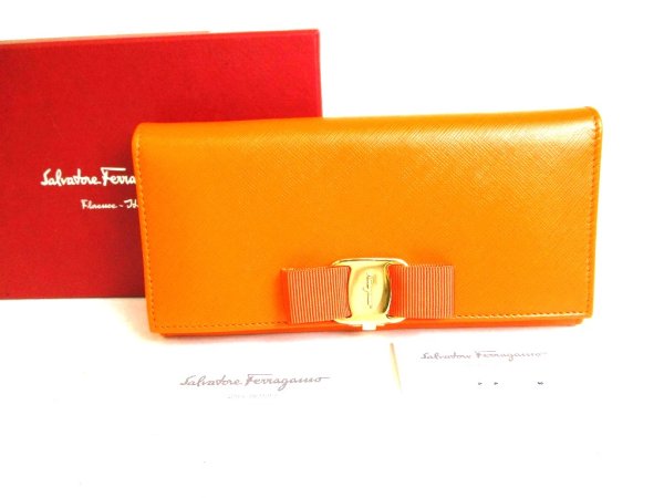 Photo1: Salvatore Ferragamo Vala Orange Leather Bifold Long Wallet #9243