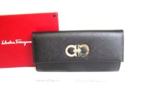 Salvatore Ferragamo Gancini Black Leather Bifold Long Wallet #9406