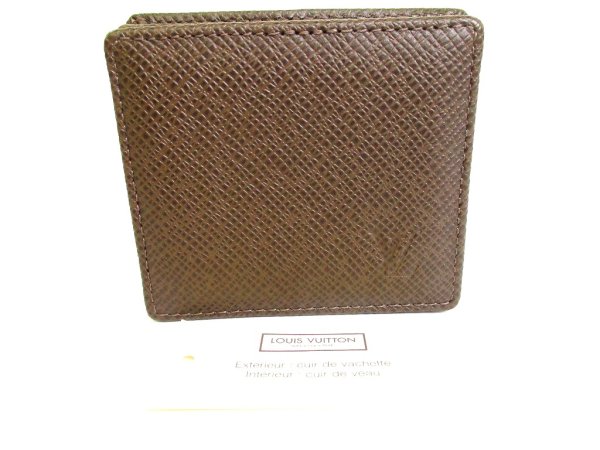 Photo1: LOUIS VUITTON Taiga Dark Brown Leather Coin Purse Porto Monnaie Boite #9458