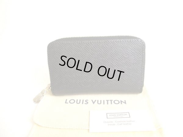 Photo1: LOUIS VUITTON Taiga Black Leather Zippey Coin Purse Vertical #9655