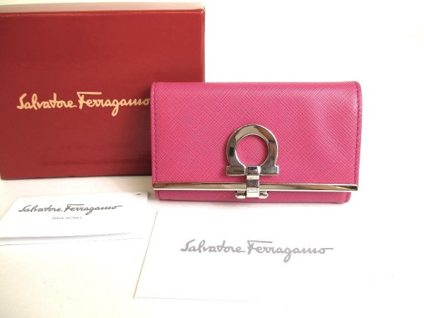 Photo1: Salvatore Ferragamo Gancini Dark Pink Leather Silver H/W 6Pics Key Case #9760