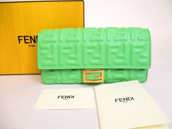 Photo1: FENDI Lignt Green Leather Flap Long Wallet Baguette Continental #a182