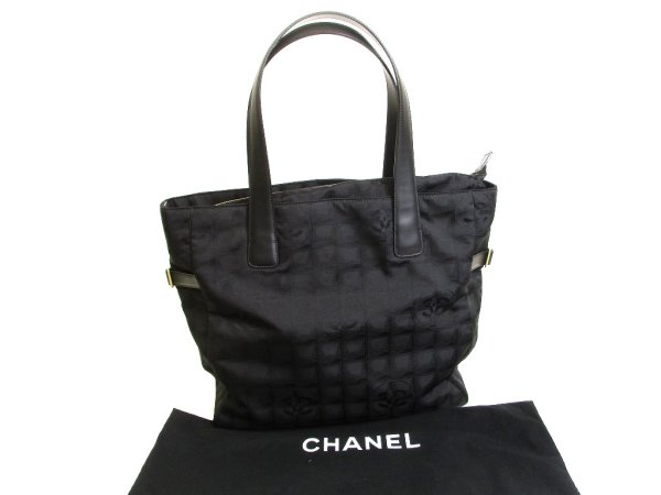 Photo1: CHANEL New Travel Black Nylon Leather Tote Bag Hand Bag Shoppers Bag #a958