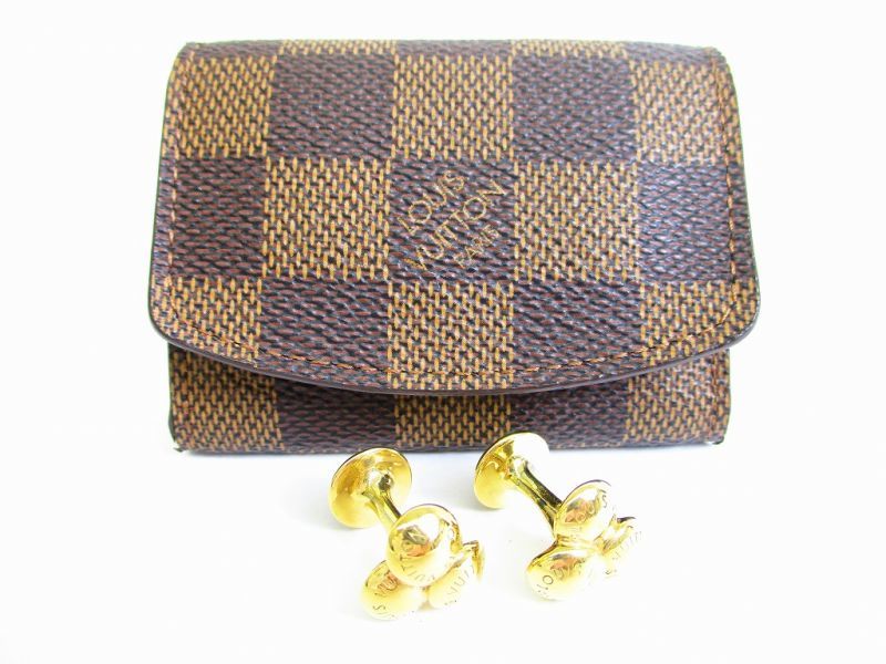 Louis Vuitton Classic LV Logo & Monogram Pattern Female High End Yellow  Gold Plated Cuff Bangle