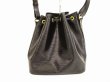 Photo2: LOUIS VUITTON Epi Leather Black Shoulder Bag Purse Petite Noe #4606