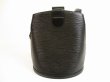 Photo2: LOUIS VUITTON Epi Leather Black Shoulder Bag Cross-body Bag Cluny #5017