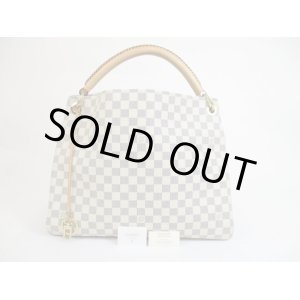 Photo: LOUIS VUITTON Azur Leather White Hobo Shoulder Bag Artsy MM #5280