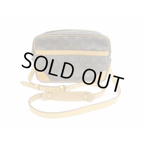 Photo: LOUIS VUITTON Monogram Leather Brown Cross-body Bag Torocadero 27 #5305