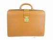 Photo1: LOUIS VUITTON Epi Leather Brown Briefcase Doctor bag Fermoir #5684