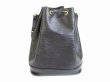 Photo2: LOUIS VUITTON Epi Leather Black Shoulder Bag Purse Noe #6551