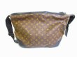 Photo2: LOUIS VUITTON Monogram Brown Waterproof Crossbody Bag Messenger #6776