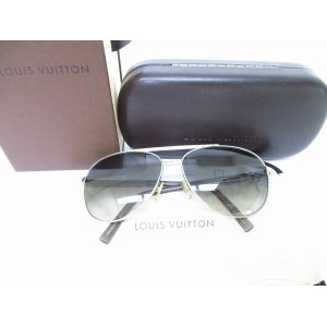 Photo: LOUIS VUITTON Metal Gray Sunglasses Eye Wear Pilot Attitude #7895