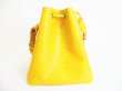 Photo2: LOUIS VUITTON Epi Yellow Leather Shoulder Bag Purse Petit Noe #8120