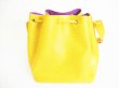 Photo2: LOUIS VUITTON Epi Yellow Leather Shoulder Bag Purse Petit Noe #8668
