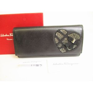 Photo: Salvatore Ferragamo Vala Black Leather Heart Motif Long Wallet #9102