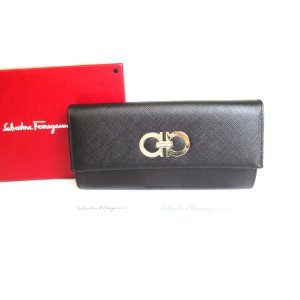 Photo: Salvatore Ferragamo Gancini Black Leather Bifold Long Wallet #9406