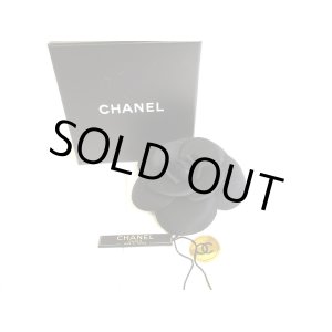 Photo: CHANEL Camelia Black Canvas Corsage Brooch #9639