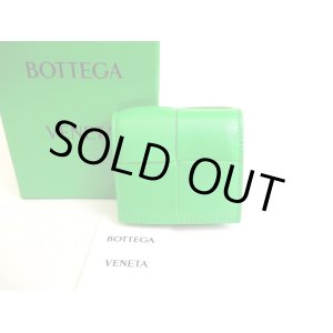 Photo: BOTTEGA VENETA Intrecciato Green Leather Cassette Folded Coin Purse #9950