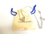 Photo: LOUIS VUITTON Silver Plated Essential V Chain Necklace #a158