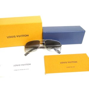 Photo: LOUIS VUITTON Metal Gray Eye Wear Pilot Attitude Sunglasses #a540