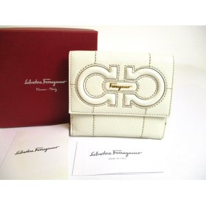 Photo: Salvatore Ferragamo Gancini White Leather Gold H/W Bifold Wallet #a562