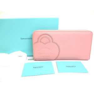 Photo: Tiffany & Co. Return to Tiffany Pink Leather Large Zip Wallet #a579