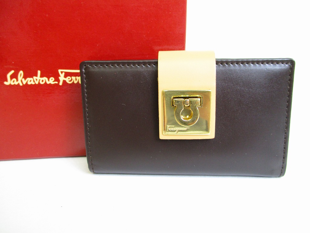 Photo1: Salvatore Ferragamo Gancini Brown Leather Gold H/W 6Pics Key Case #8395