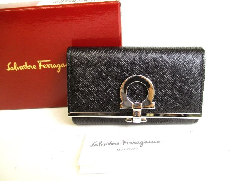 Photo1: Salvatore Ferragamo Gancini Black Leather Silver H/W 6Pics Key Case #9381