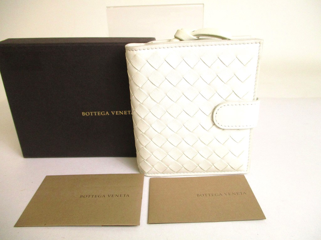 Photo1: BOTTEGA VENETA Intrecciato White Leather Bifold Wallet Compact Wallet #9692