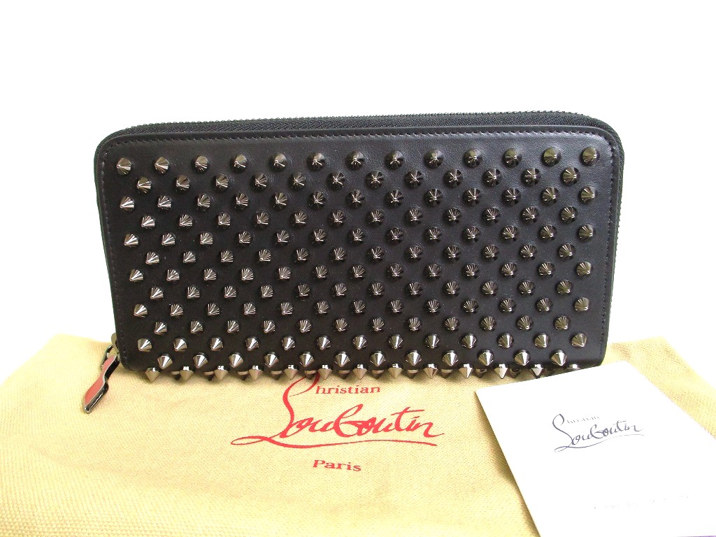 Photo1: Christian Louboutin Panettone Black Leather Spikes Round Zip Wallet #9954