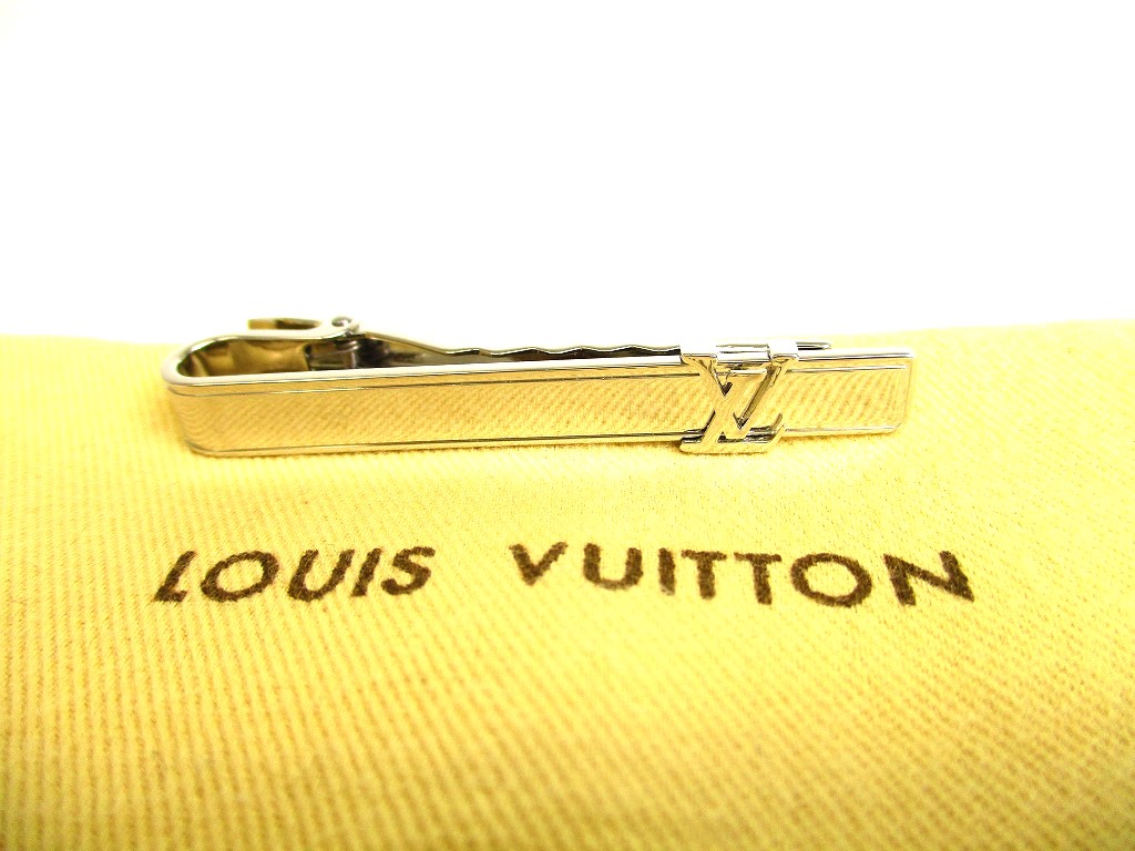 Photo1: LOUIS VUITTON Silver Steel LV Motif Necktie Pin Tie Clip #a108