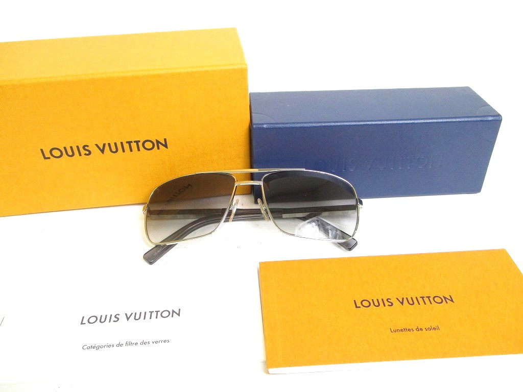 Photo1: LOUIS VUITTON Metal Gray Eye Wear Pilot Attitude Sunglasses #a540