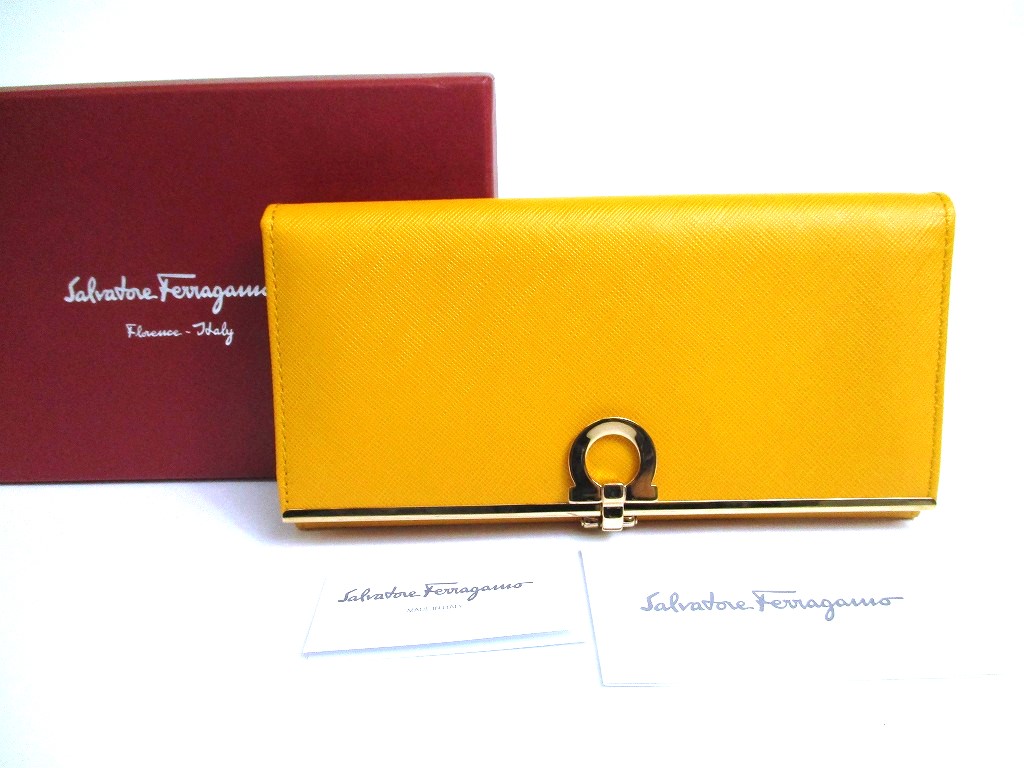 Photo1: Salvatore Ferragamo Gancini Gold H/W Yellow Leather Flap Long Wallet #a620