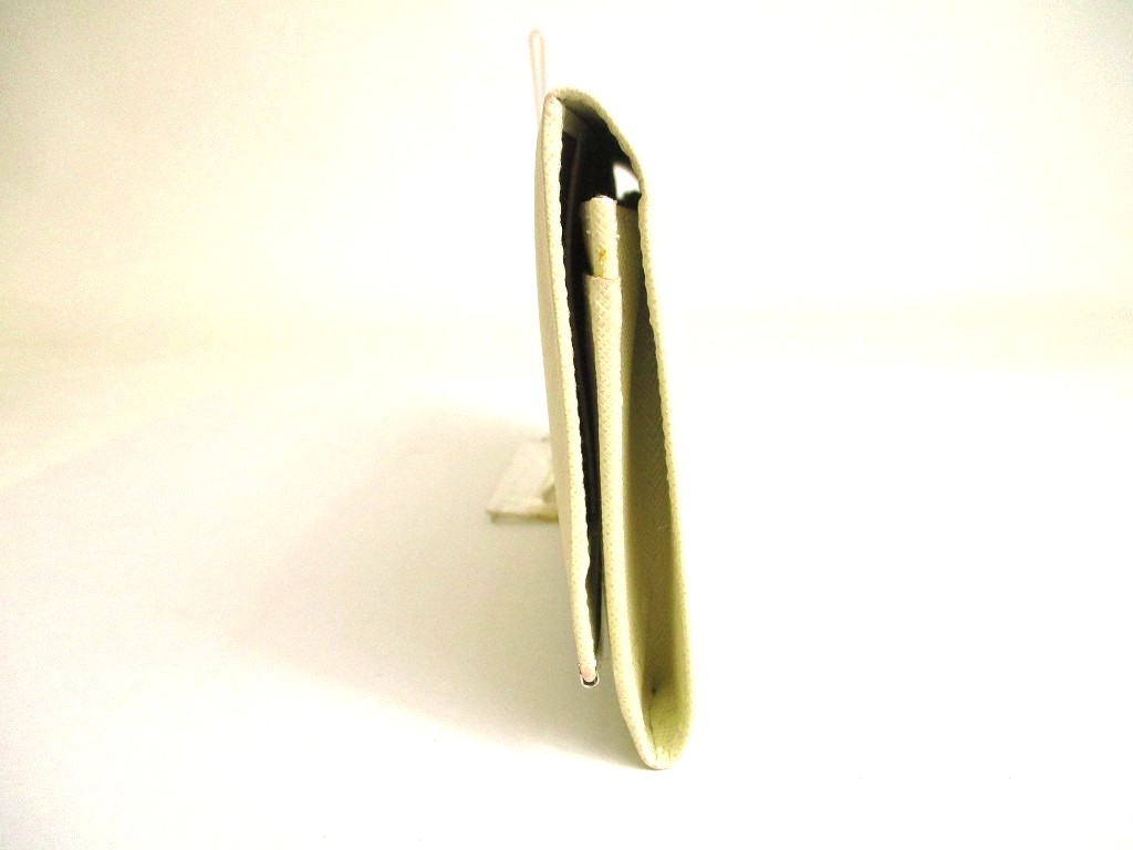 Photo3: Salvatore Ferragamo Gancini Pearl White Leather Flap Long Wallet #a891