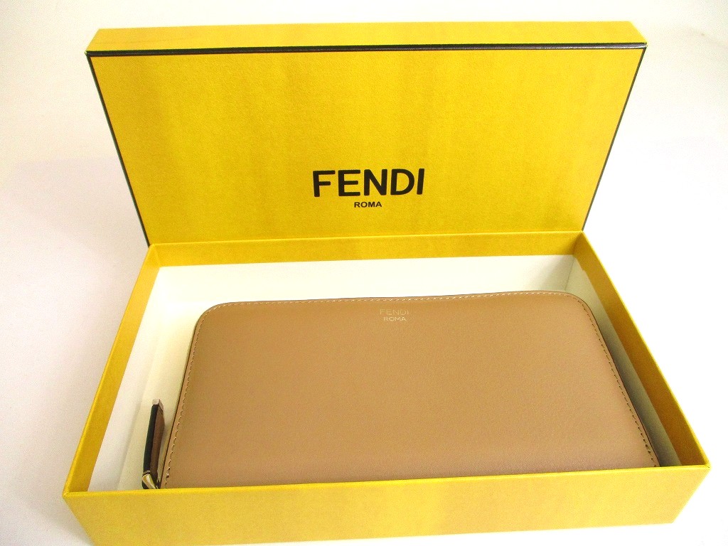 Photo12: FENDI Peekaboo Beige Leather Zip Around Long Wallet #a899